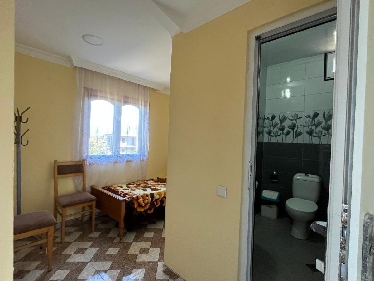 Guka Hotel! Кобулети Экстерьер фото