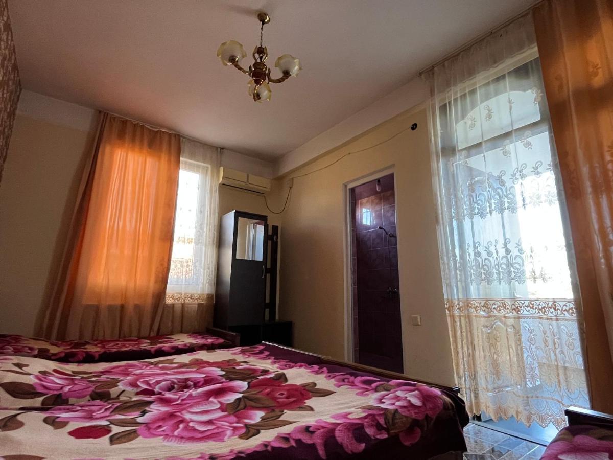 Guka Hotel! Кобулети Экстерьер фото